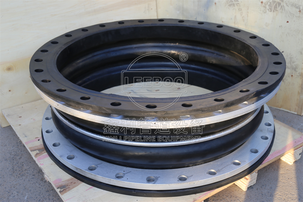 認(rèn)識(shí)翻邊橡膠接頭在管道中的作用